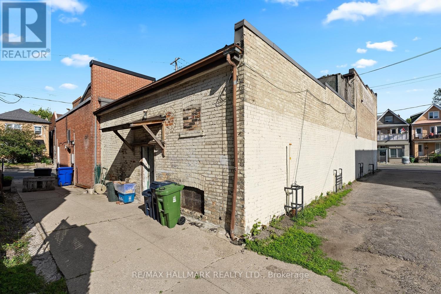 534 Annette Street Property Photo 25