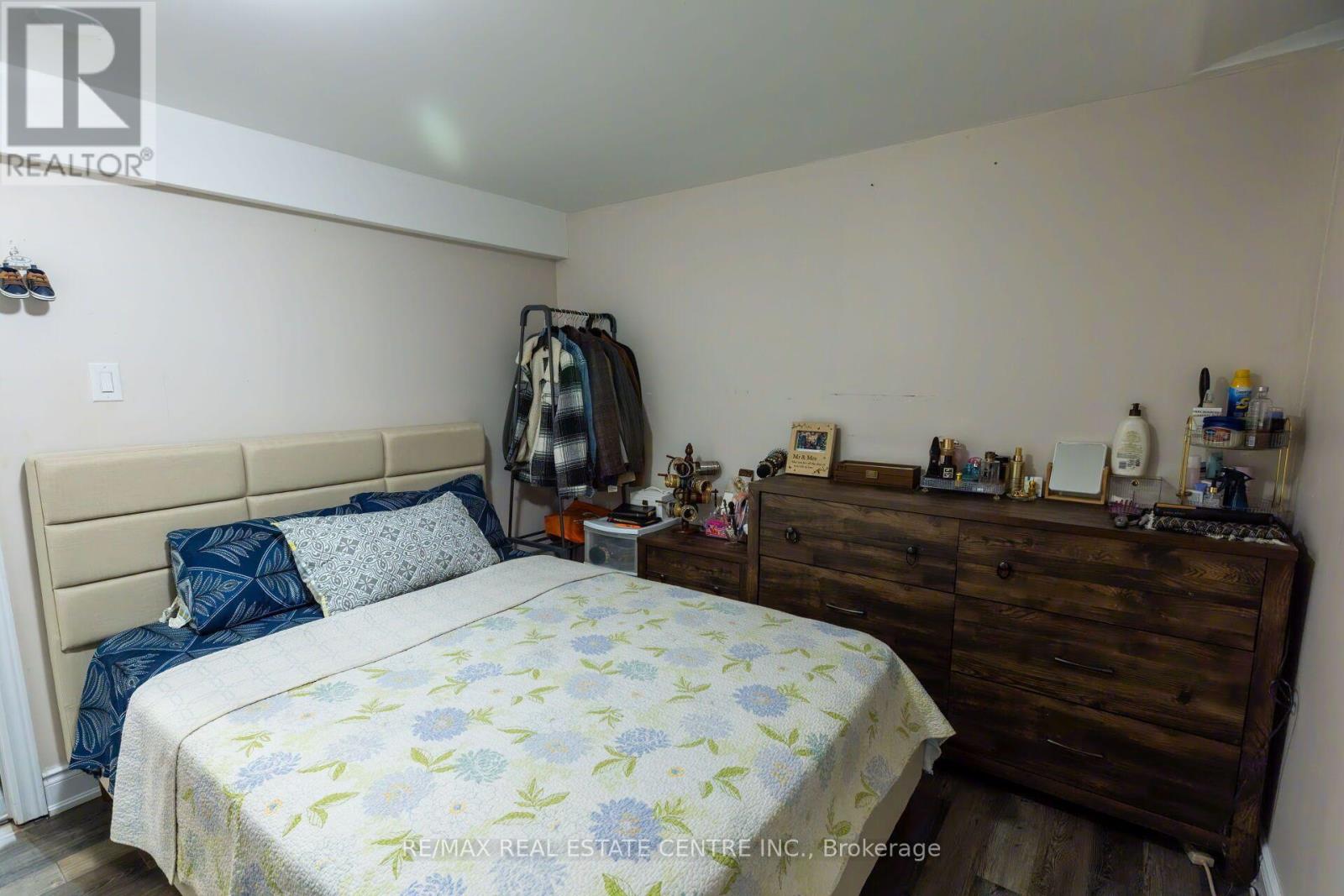 42 Wooliston Crescent Property Photo 29