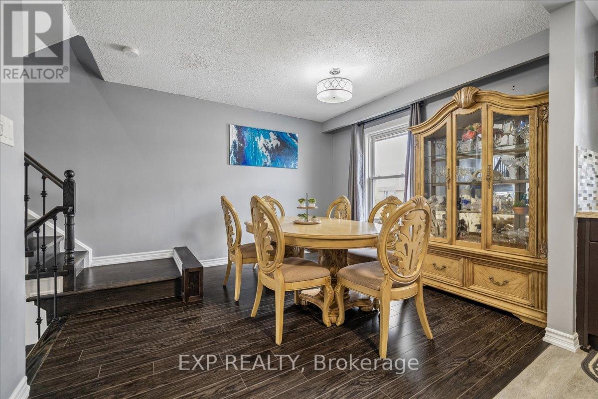 52 - 371 Bronte Street S Property Photo 9