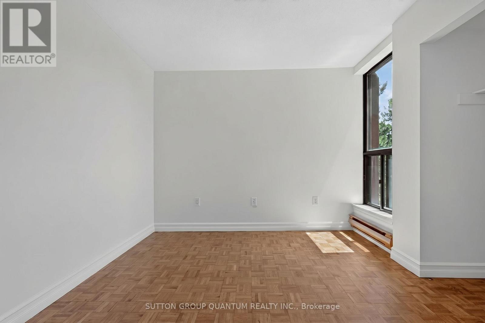 504 - 965 Inverhouse Drive Property Photo 18
