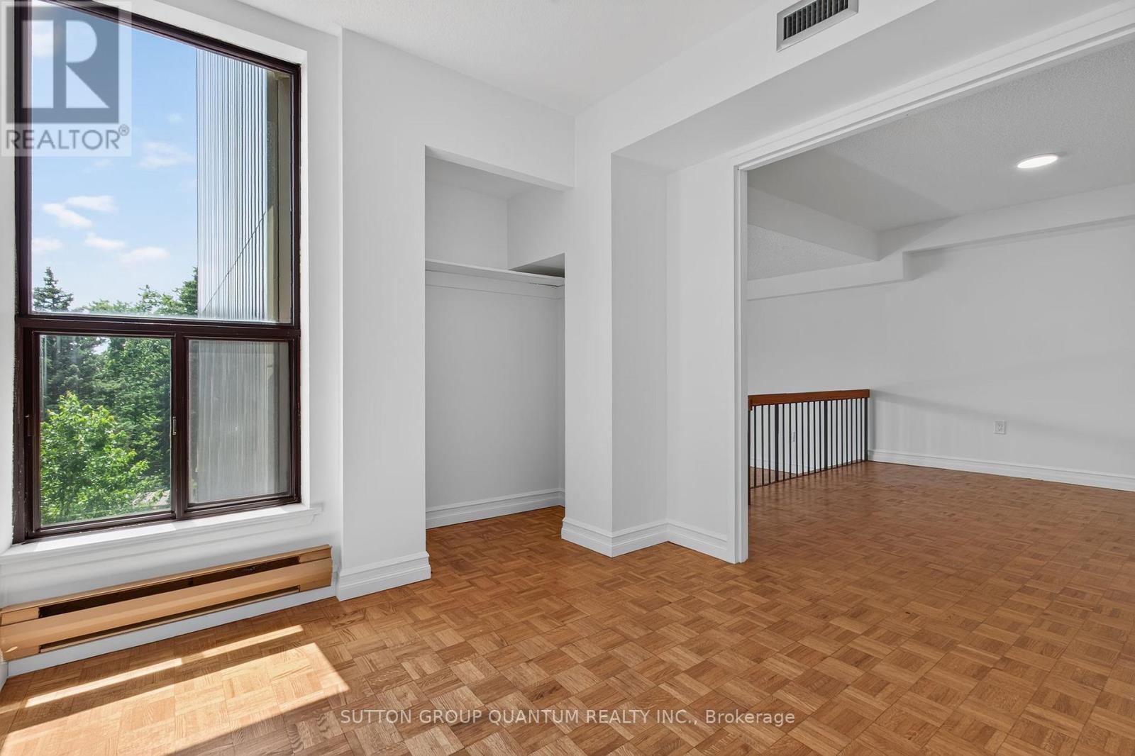504 - 965 Inverhouse Drive Property Photo 19
