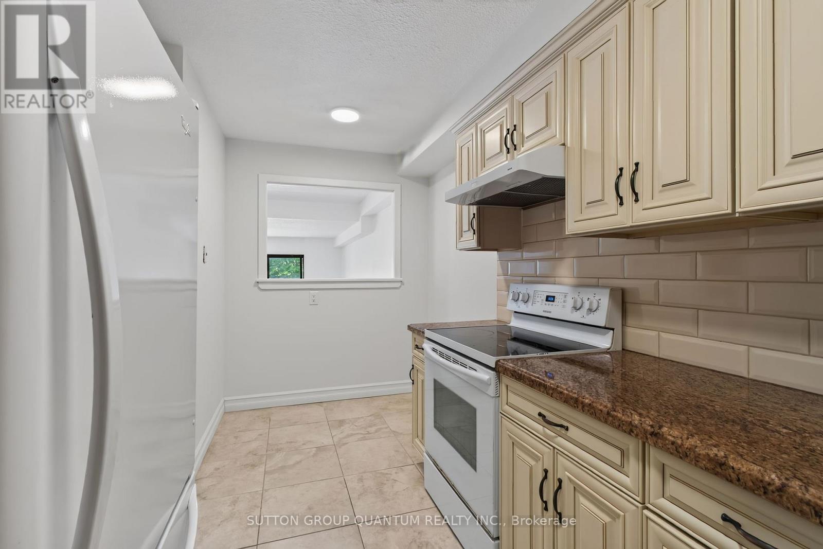 504 - 965 Inverhouse Drive Property Photo 22