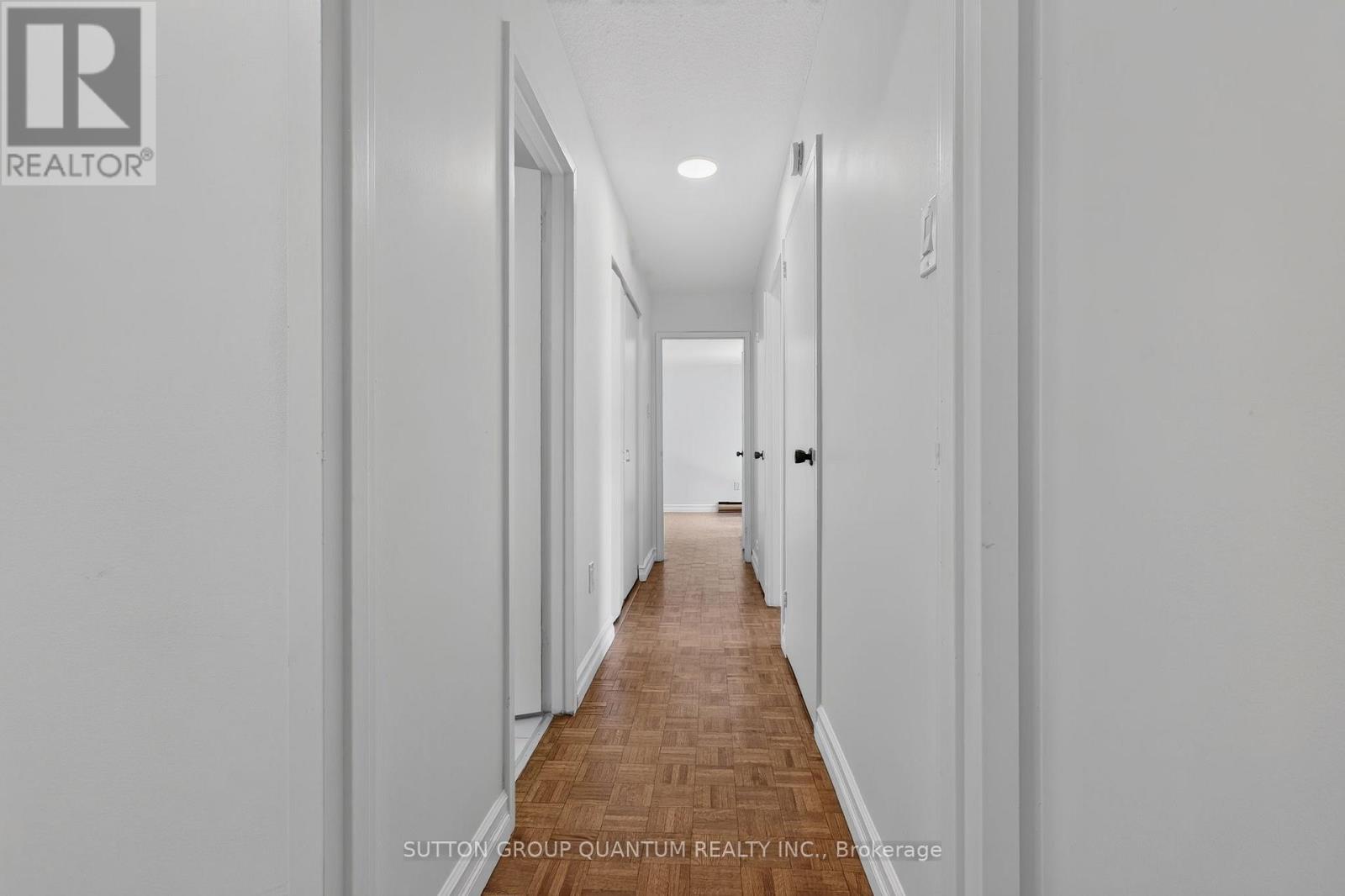 504 - 965 Inverhouse Drive Property Photo 25