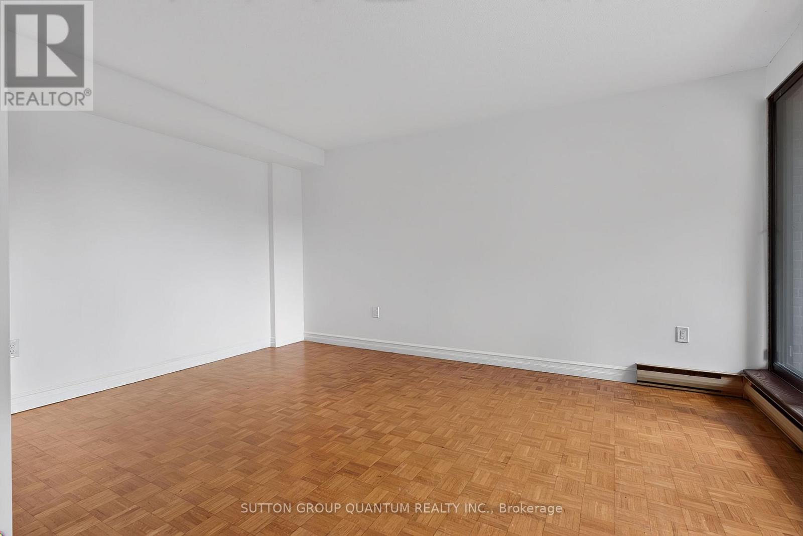 504 - 965 Inverhouse Drive Property Photo 27