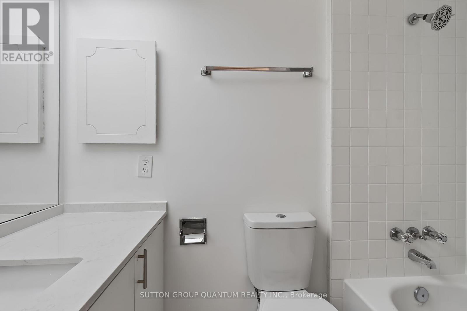 504 - 965 Inverhouse Drive Property Photo 39