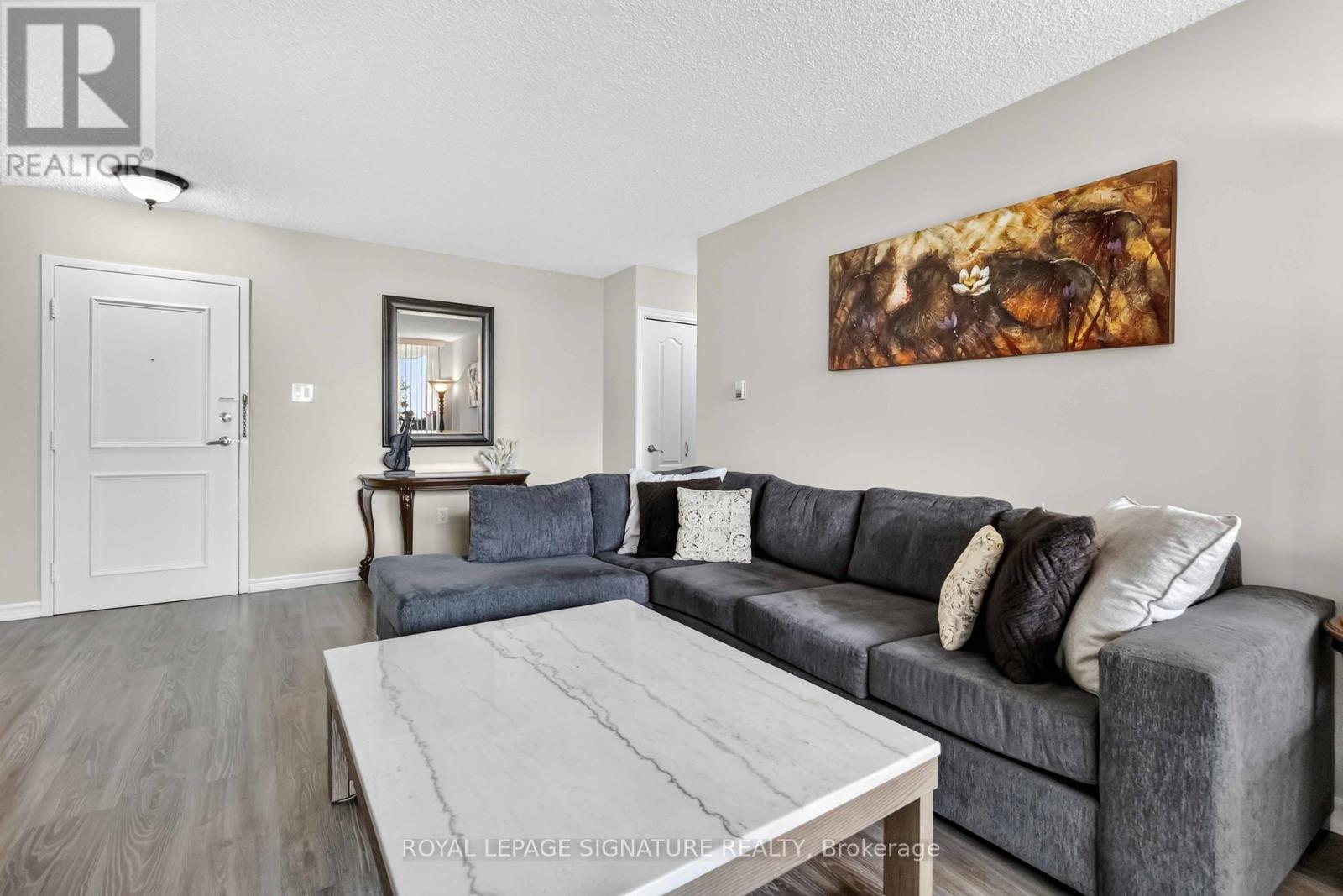 512 - 1615 Bloor Street Property Photo 7