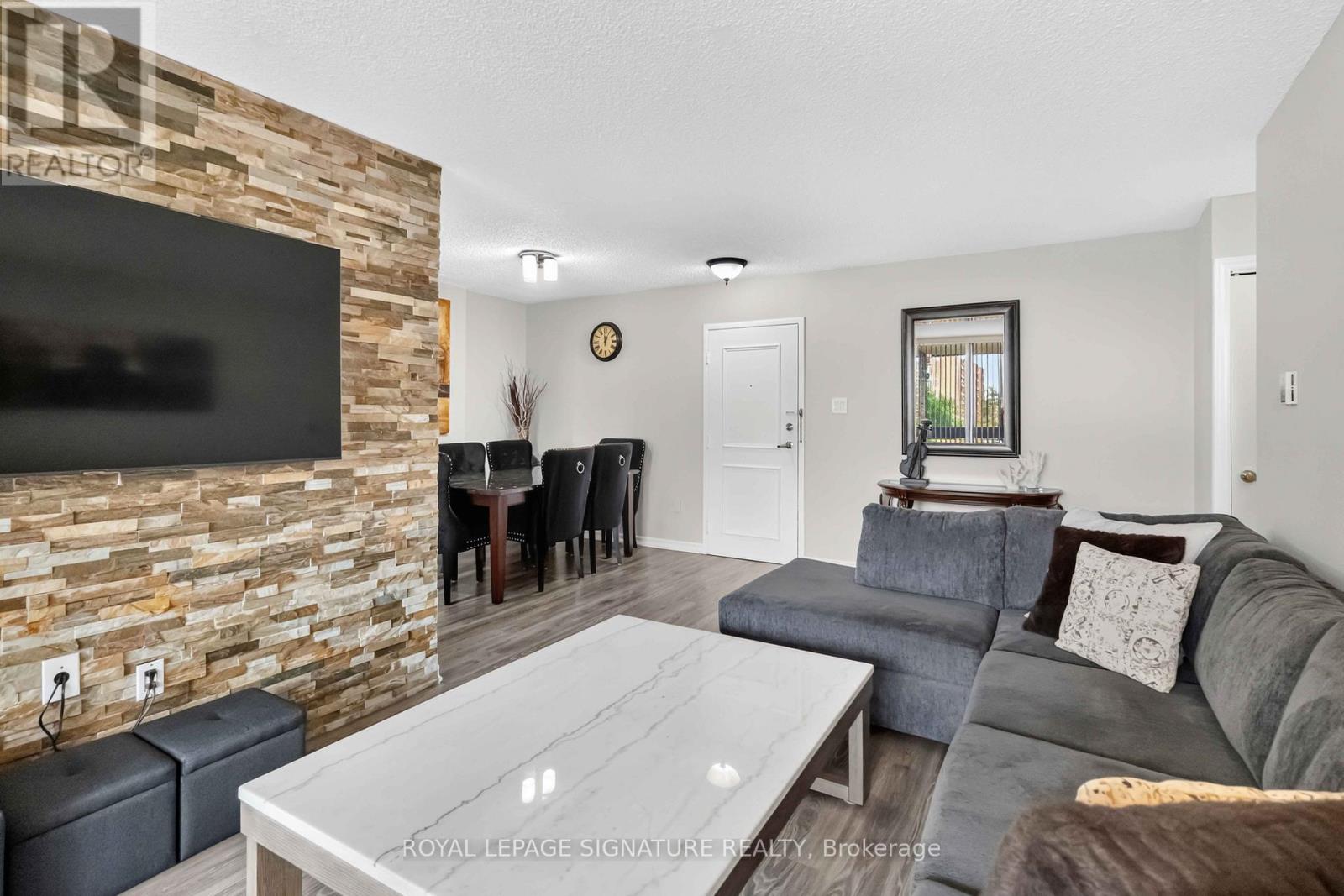 512 - 1615 Bloor Street Property Photo 8