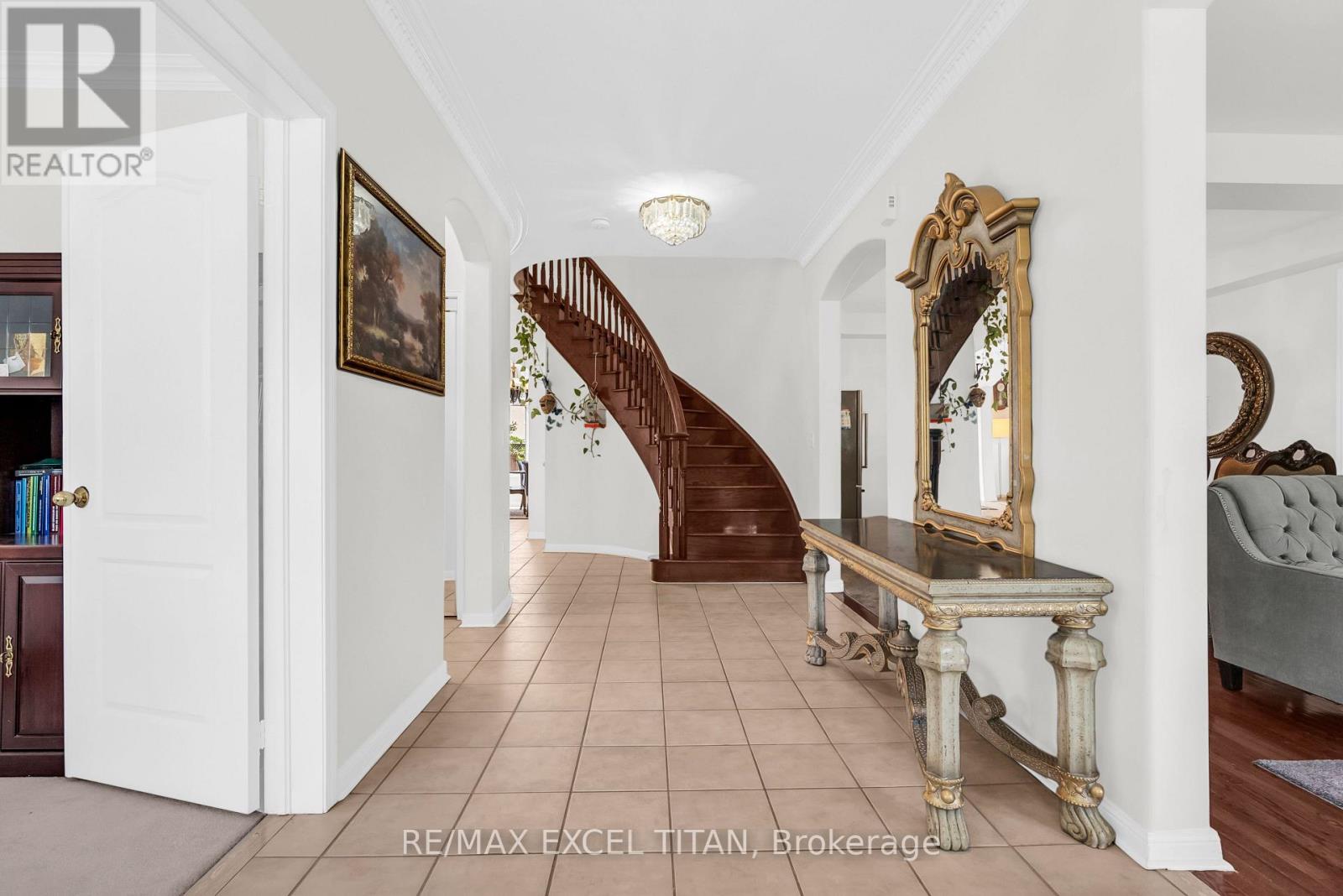 7 Braydon Boulevard Property Photo 7