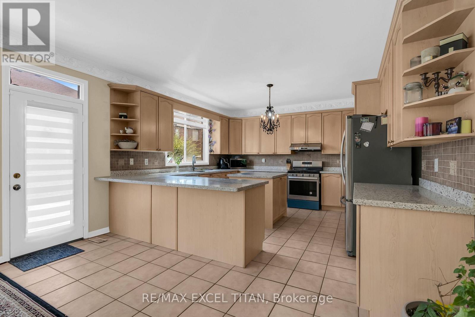 7 Braydon Boulevard Property Photo 14