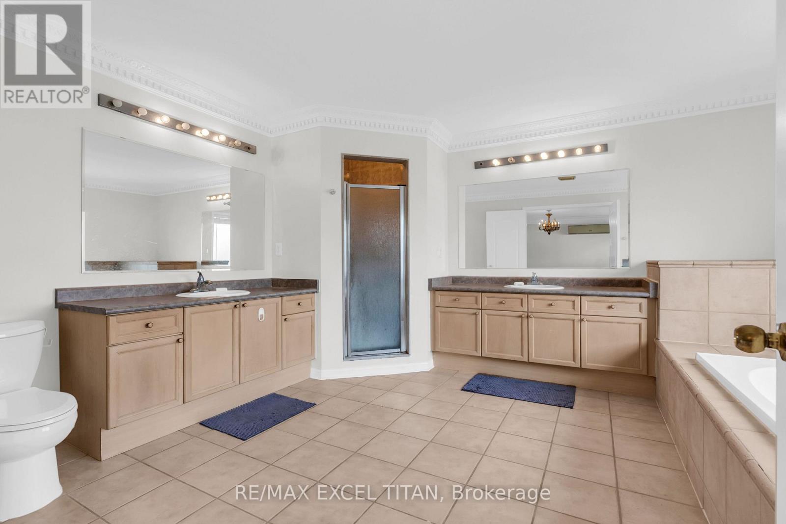 7 Braydon Boulevard Property Photo 24