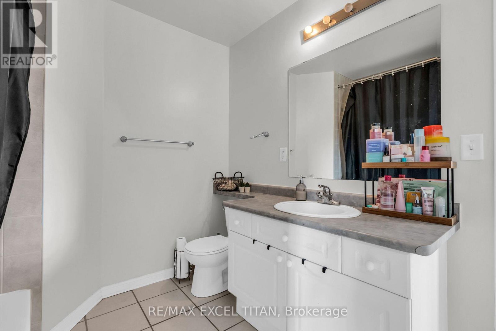7 Braydon Boulevard Property Photo 34