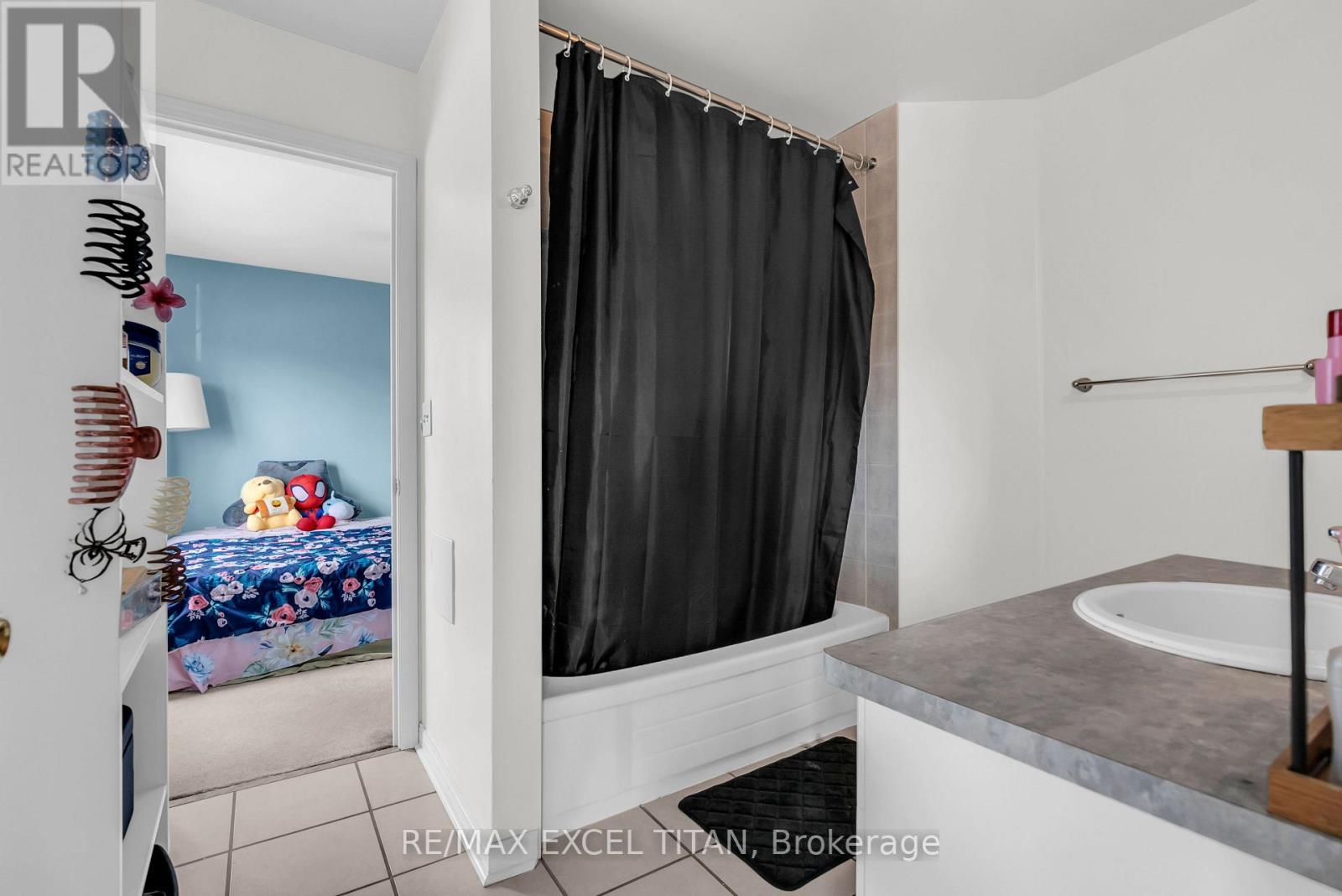 7 Braydon Boulevard Property Photo 35