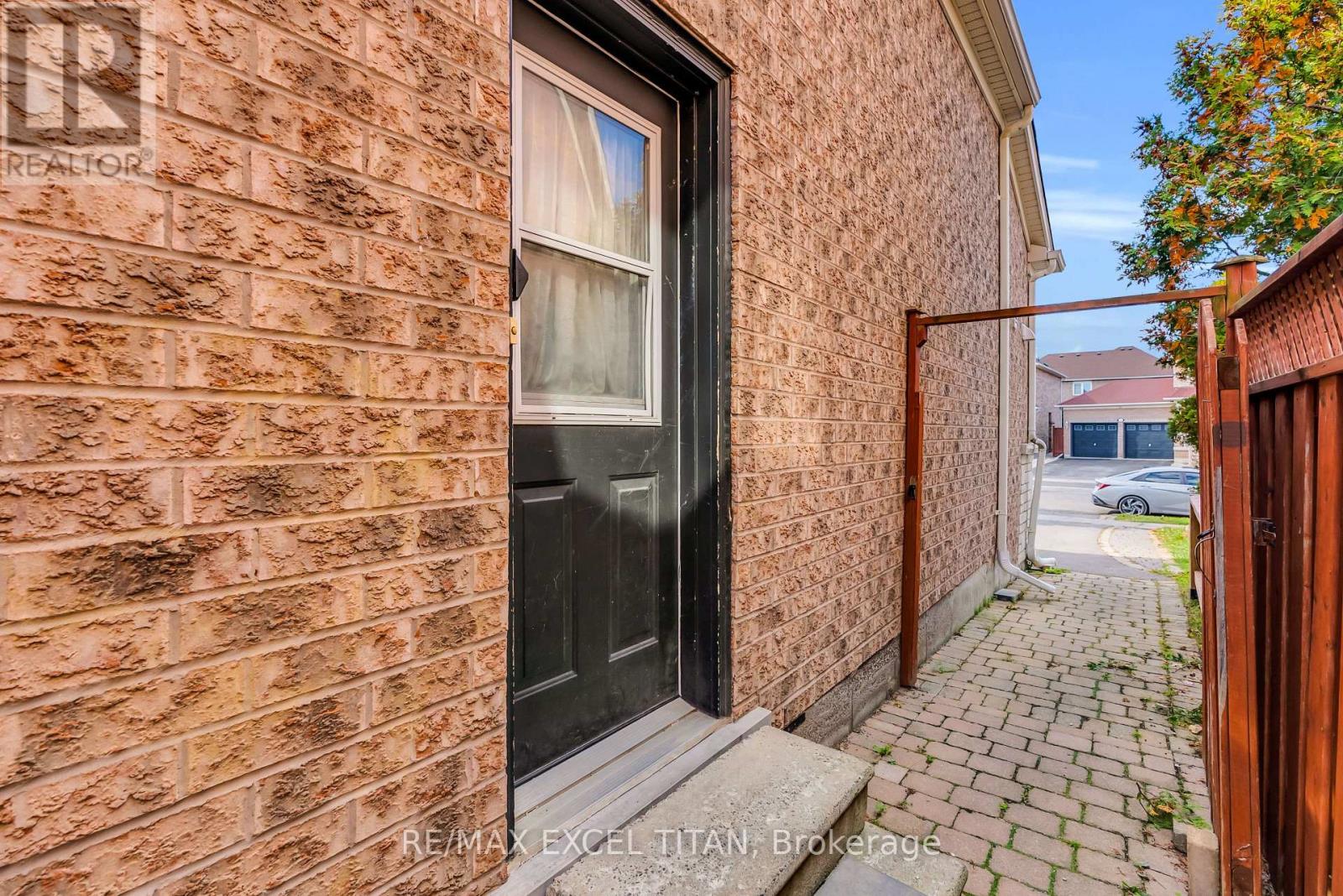 7 Braydon Boulevard Property Photo 47