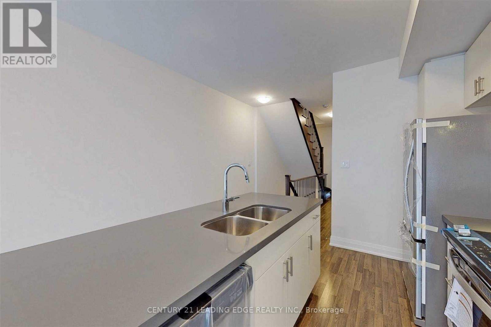 Upper - 45 Creekbank Road Property Photo 13