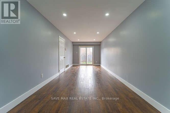 25 Tulip Drive Property Photo 6