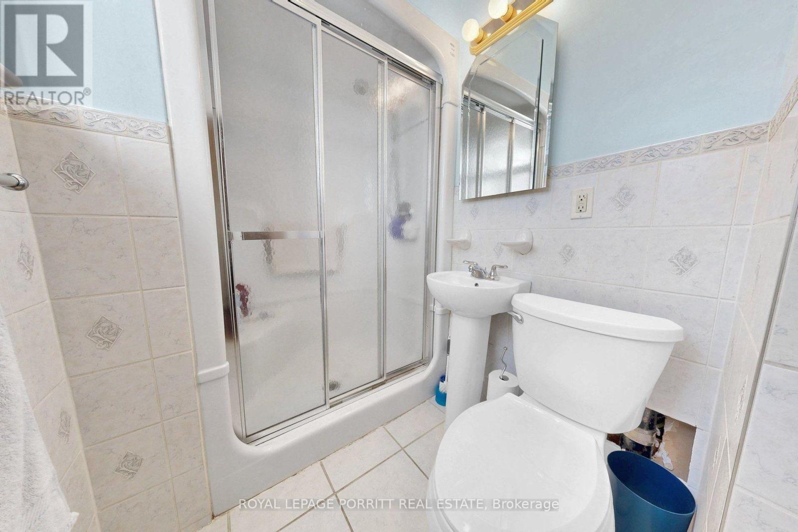 9 Putney Road Property Photo 11