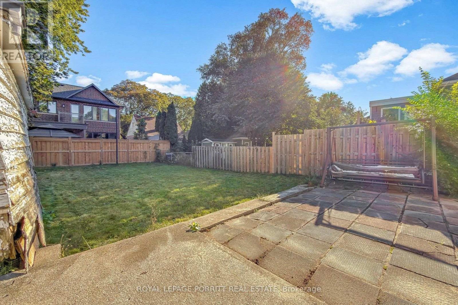 9 Putney Road Property Photo 17