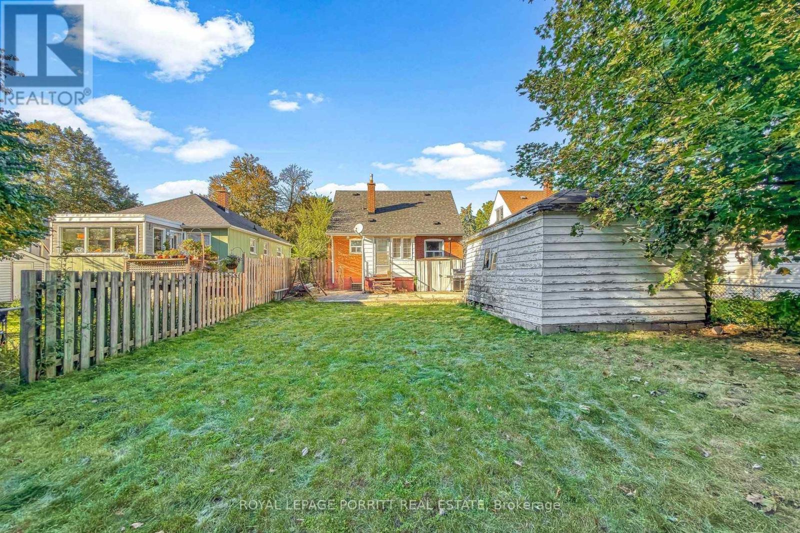 9 Putney Road Property Photo 19