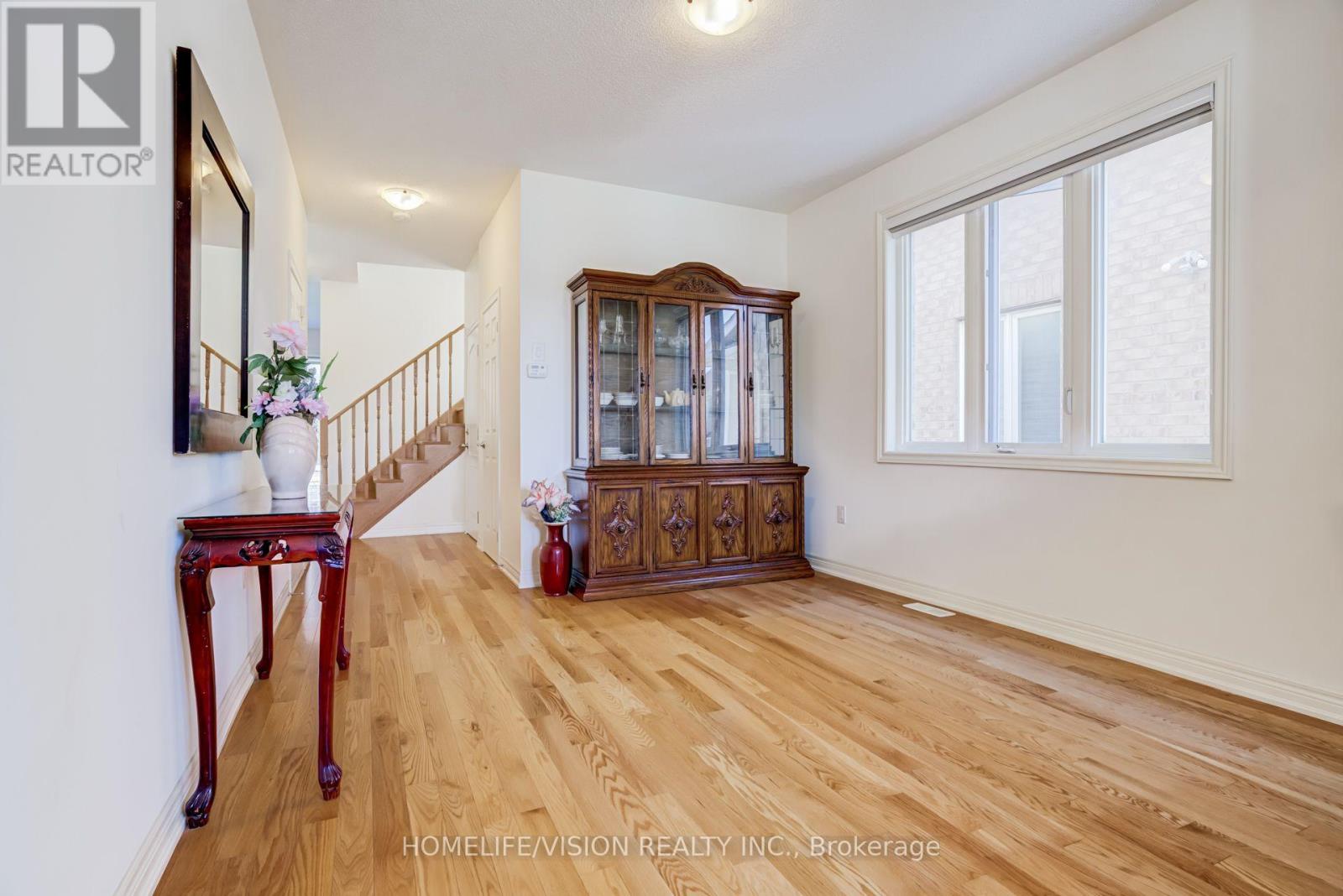383 Royal West Drive Property Photo 6