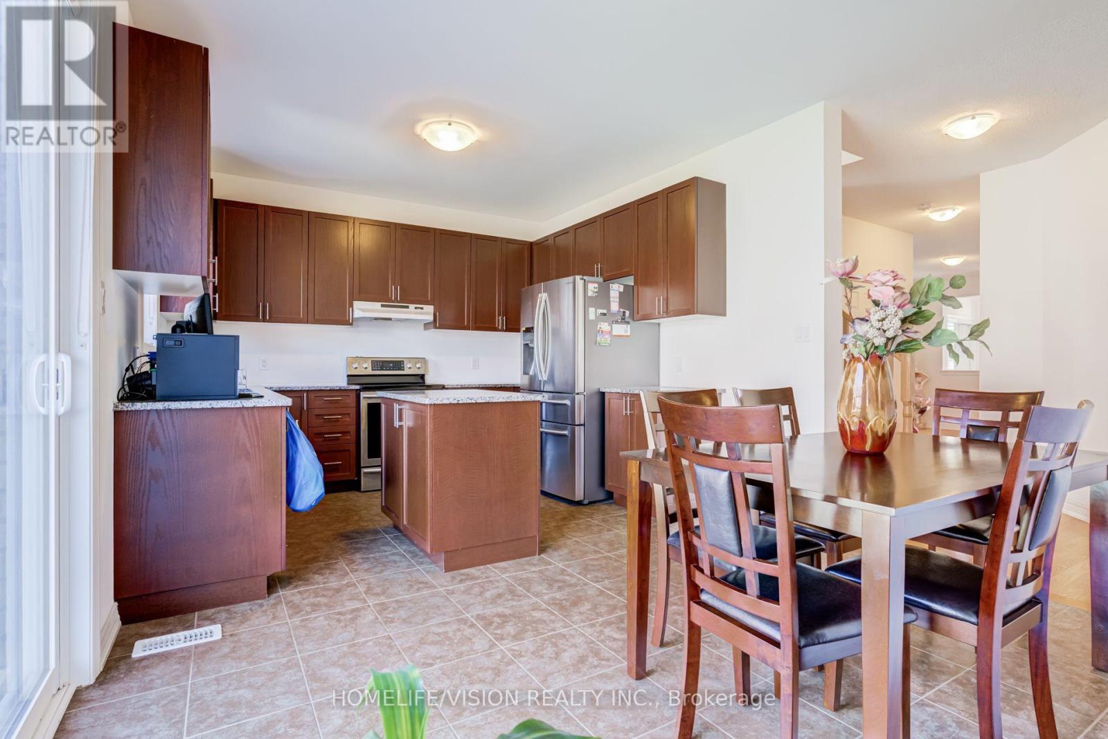 383 Royal West Drive Property Photo 14
