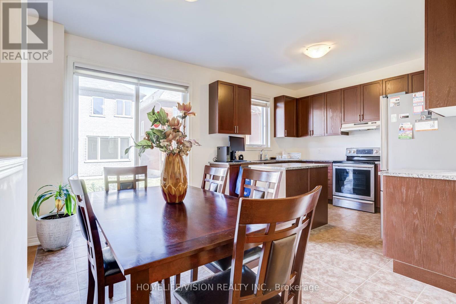 383 Royal West Drive Property Photo 16