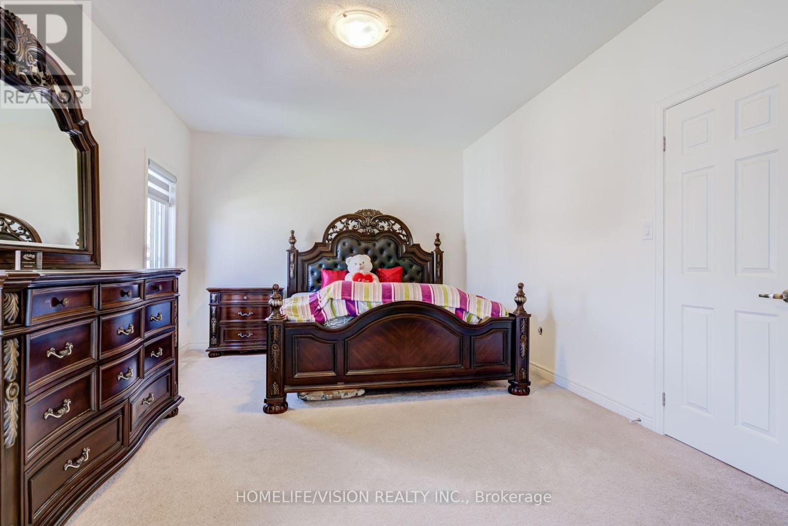 383 Royal West Drive Property Photo 24