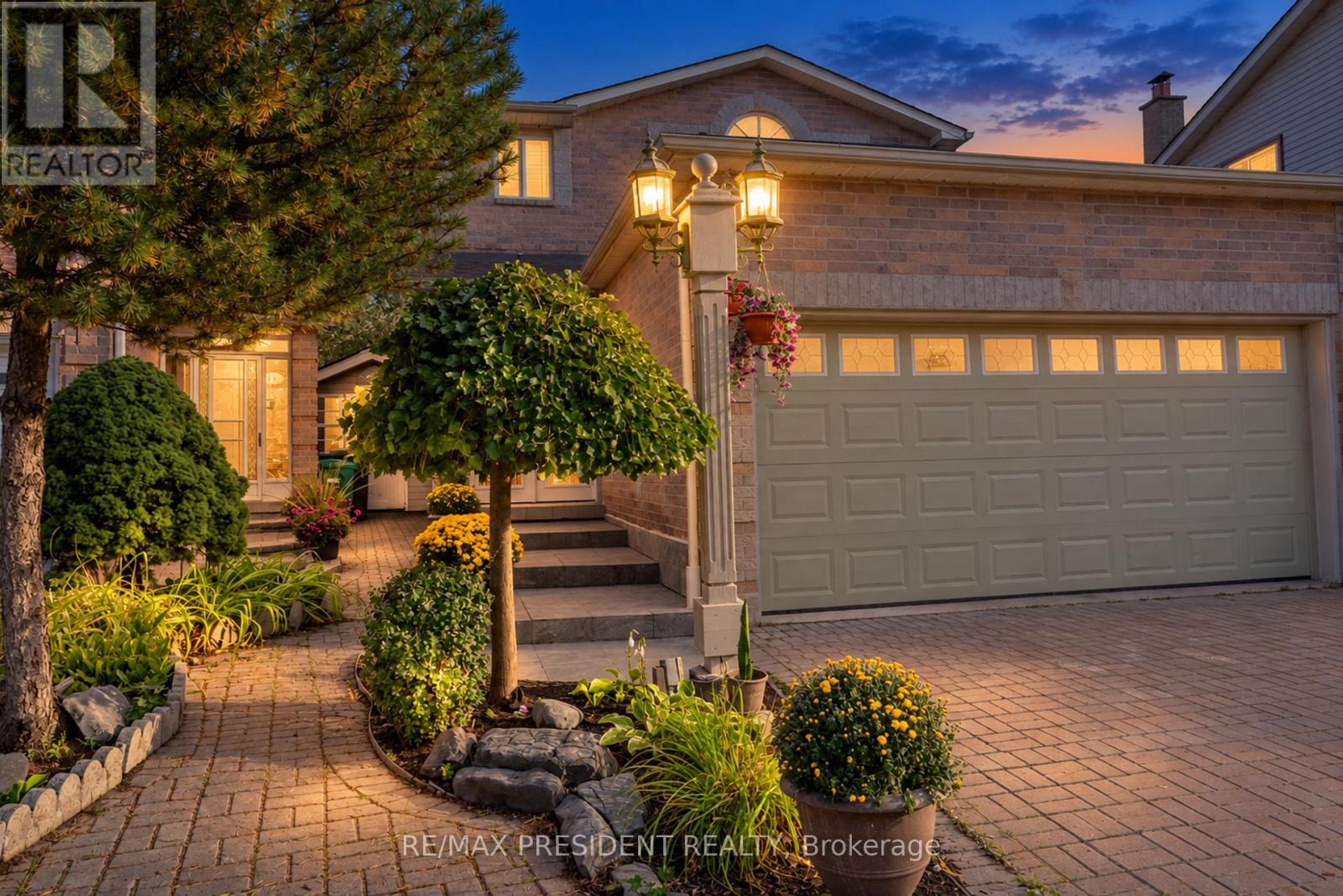 9 Aster Court Property Photo 4