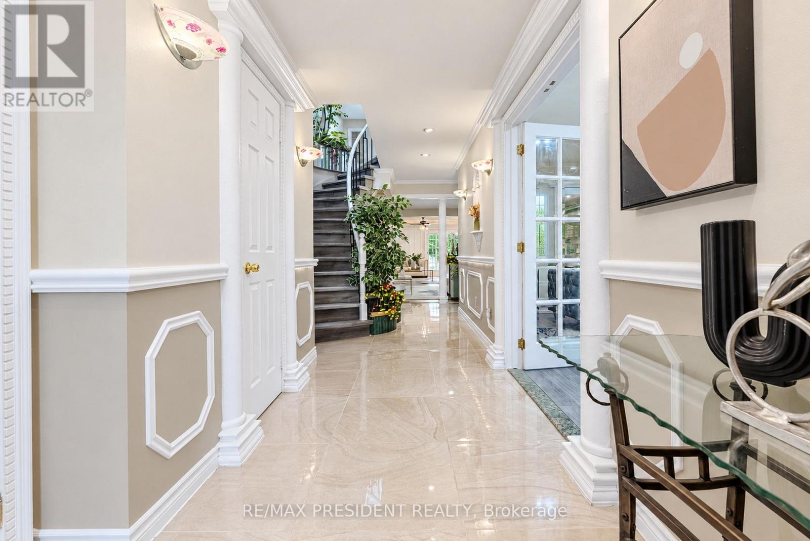 9 Aster Court Property Photo 8