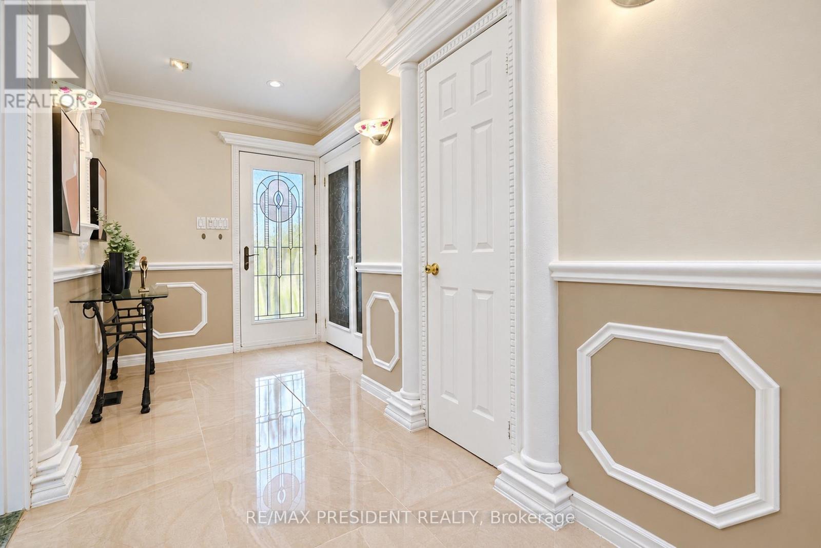 9 Aster Court Property Photo 9