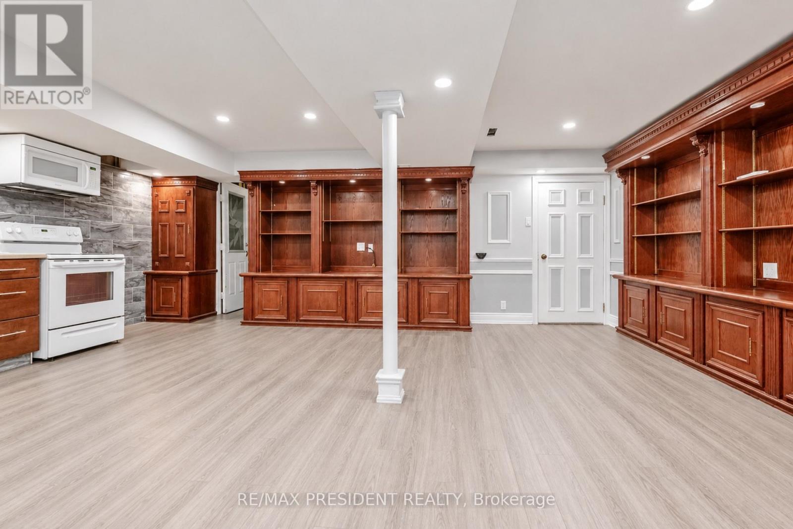 9 Aster Court Property Photo 38