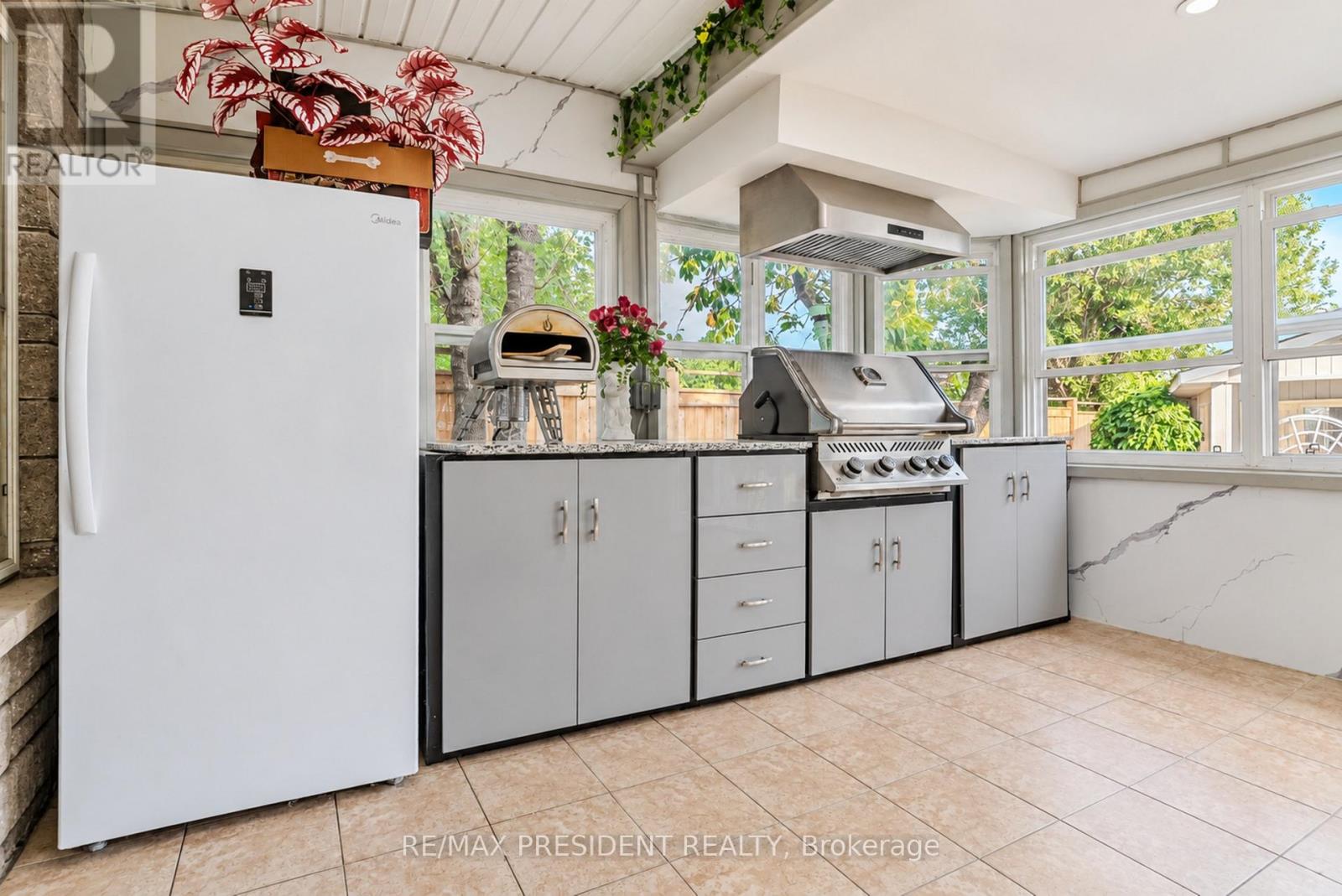 9 Aster Court Property Photo 45