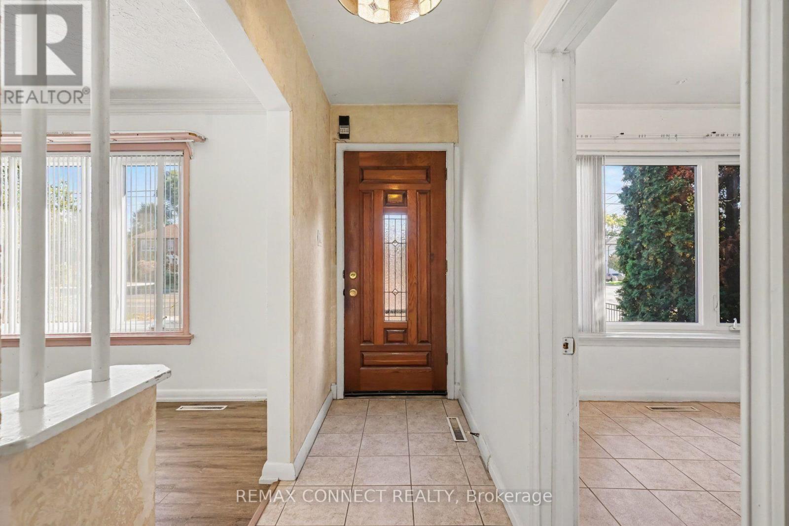 656 Browns Line Property Photo 2