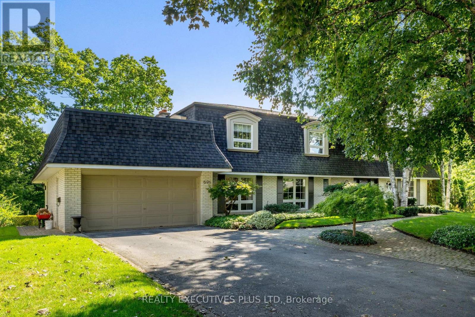 691 Nautalex Court Property Photo 1