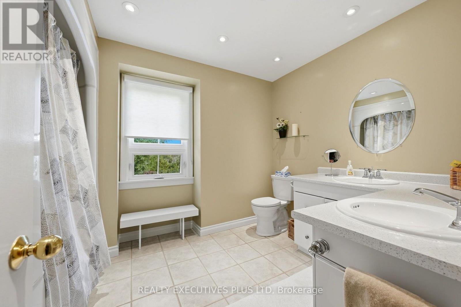 691 Nautalex Court Property Photo 44