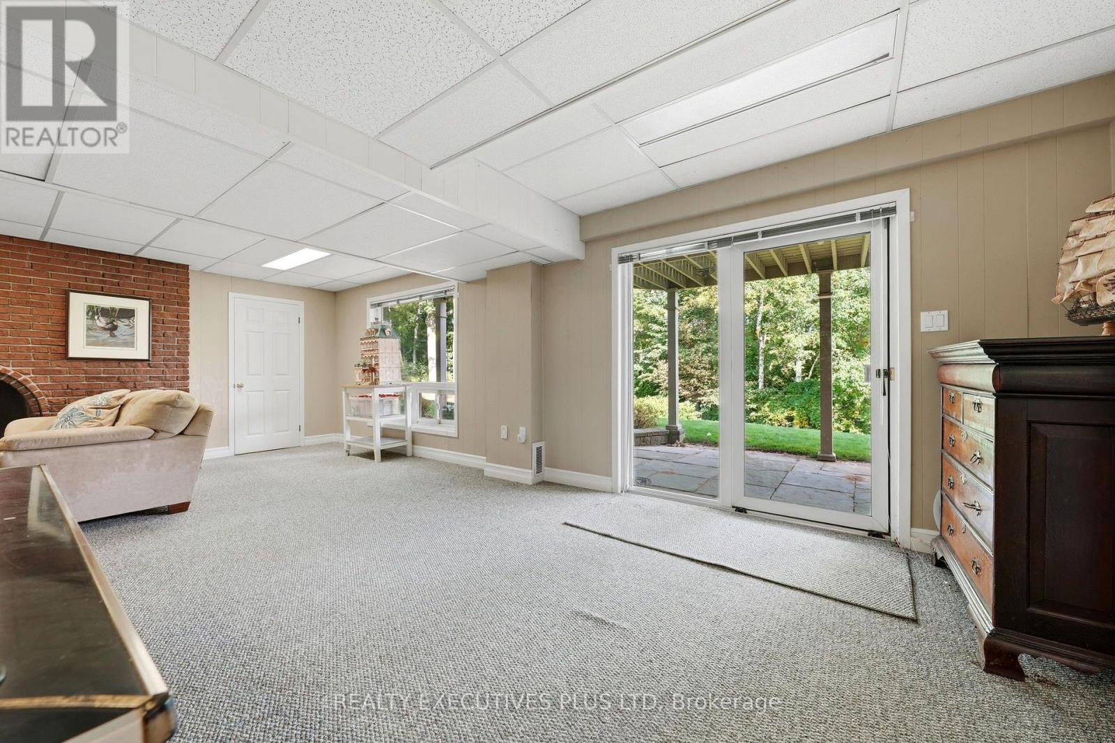 691 Nautalex Court Property Photo 48