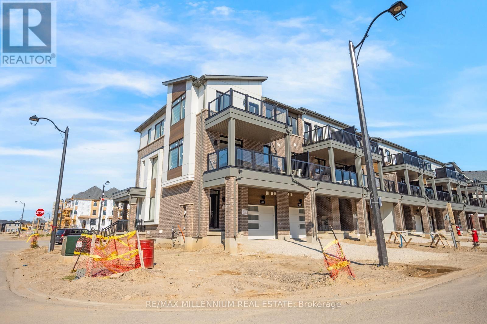 Main - 36 Thornbird Crescent Property Photo 4
