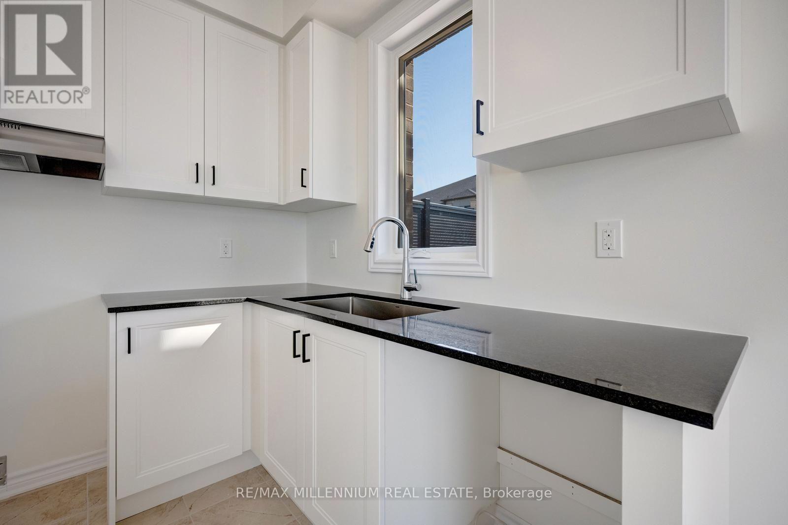 Main - 36 Thornbird Crescent Property Photo 20