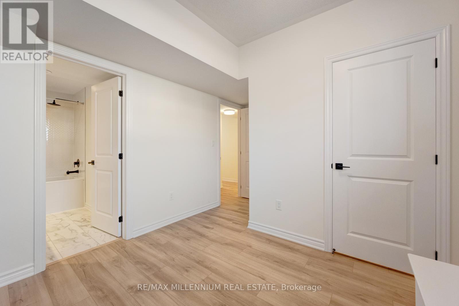 Main - 36 Thornbird Crescent Property Photo 28