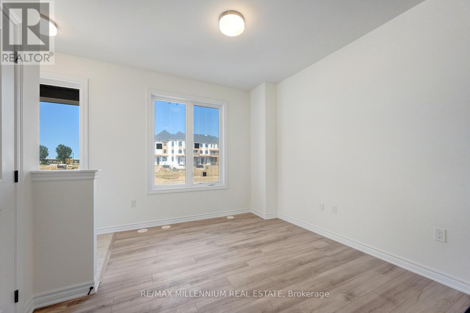 Main - 36 Thornbird Crescent Property Photo 37