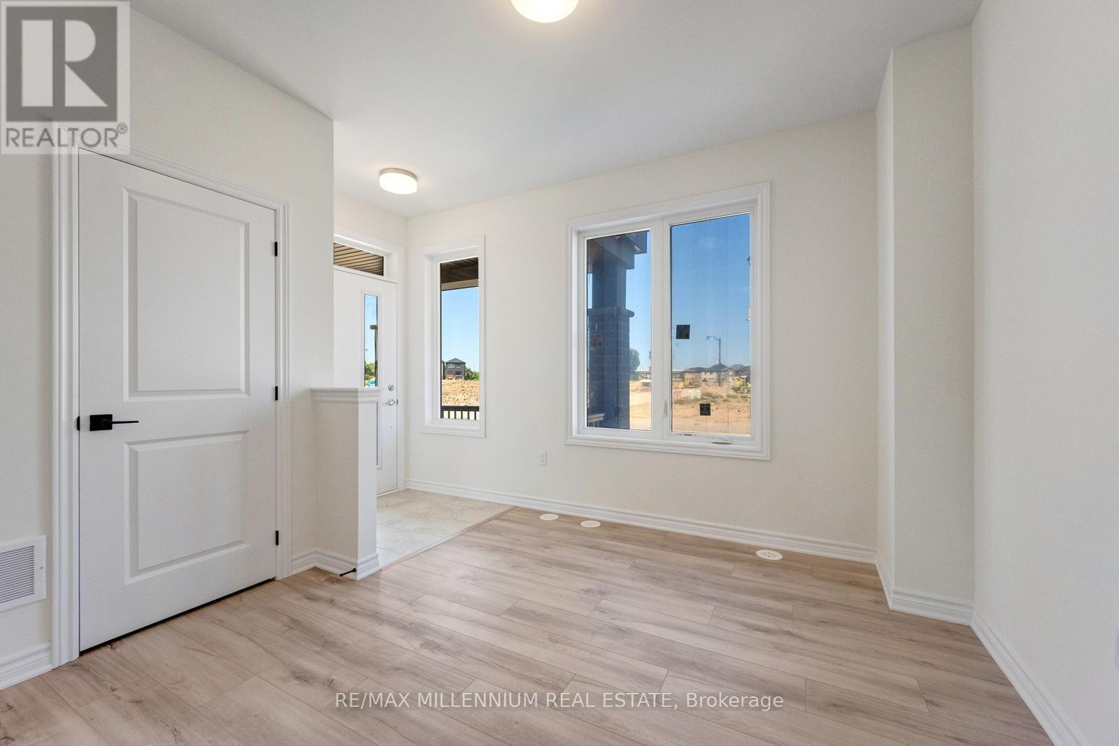 Main - 36 Thornbird Crescent Property Photo 38