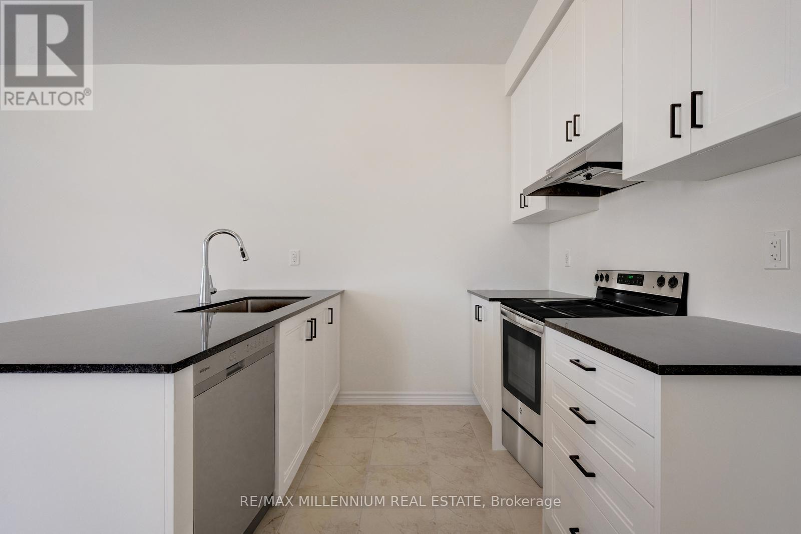 Main - 36 Thornbird Crescent Property Photo 44