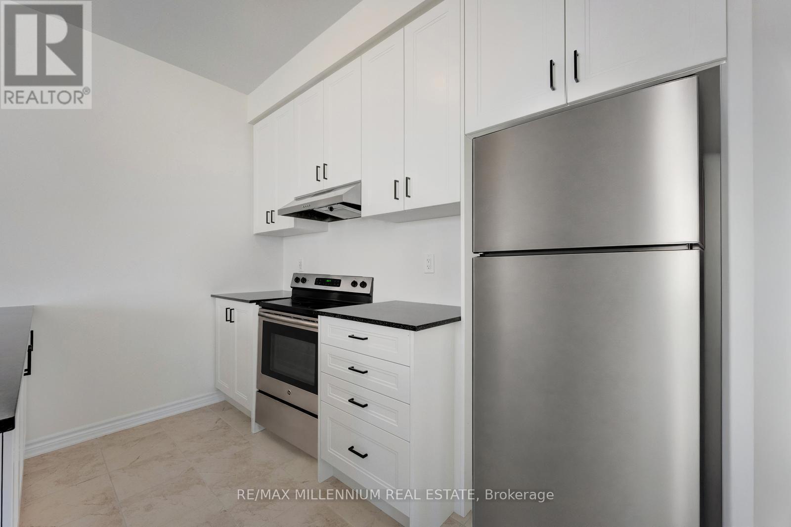 Main - 36 Thornbird Crescent Property Photo 46