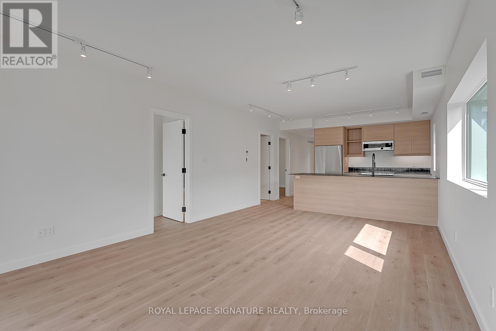 4 - 1254 Davenport Road Property Photo 15