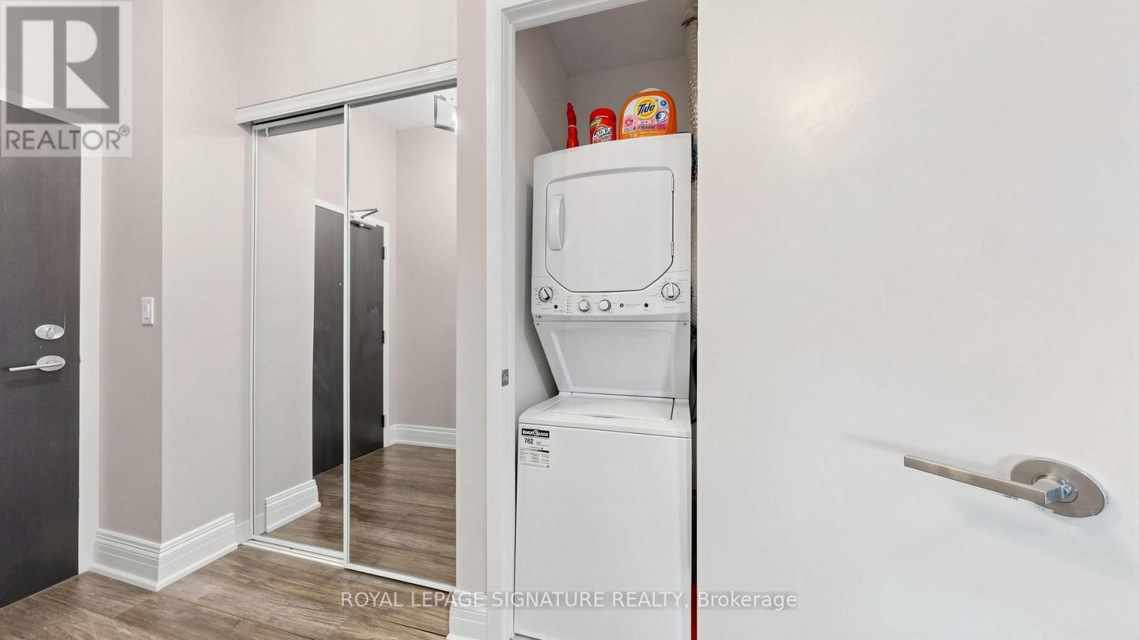 2524 - 165 Legion Road Property Photo 26