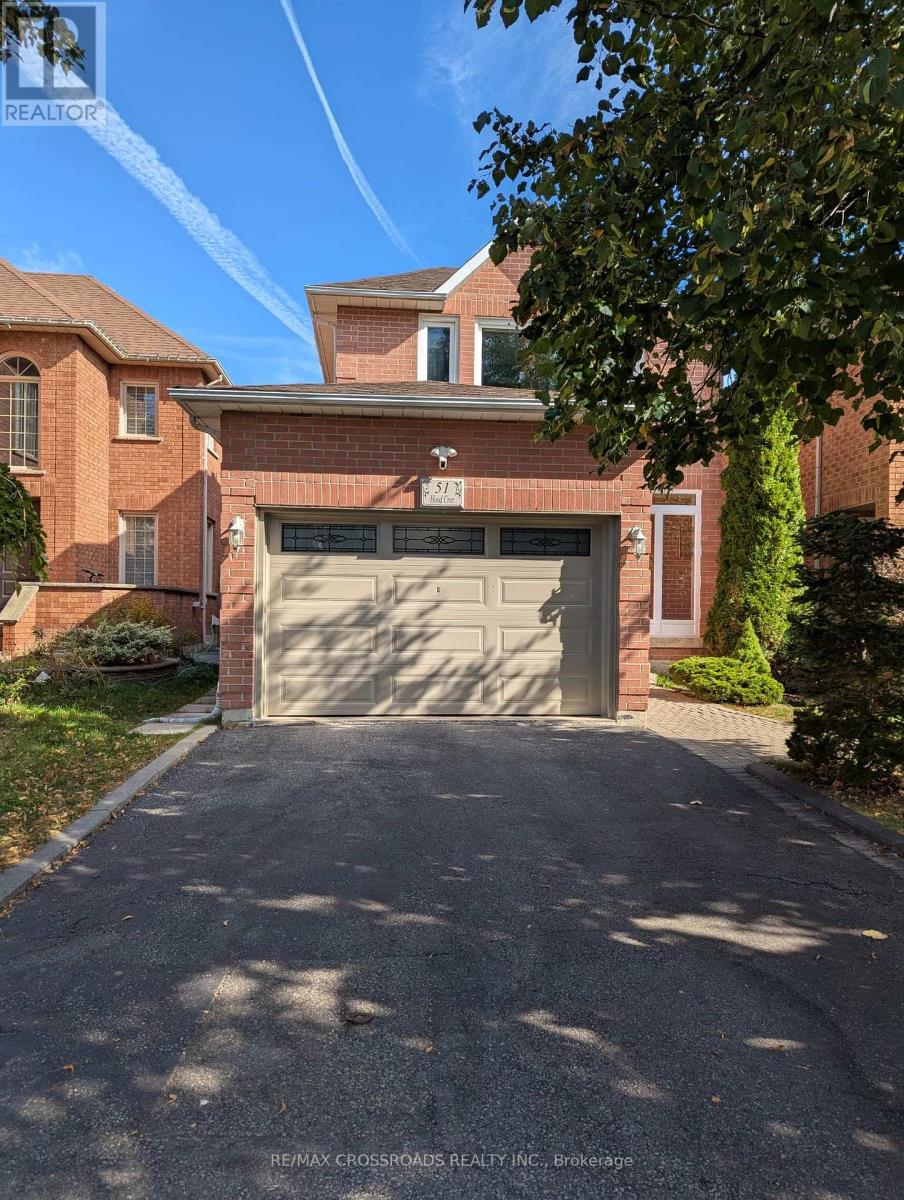 51 Hood Crescent Photo de la propriété 1