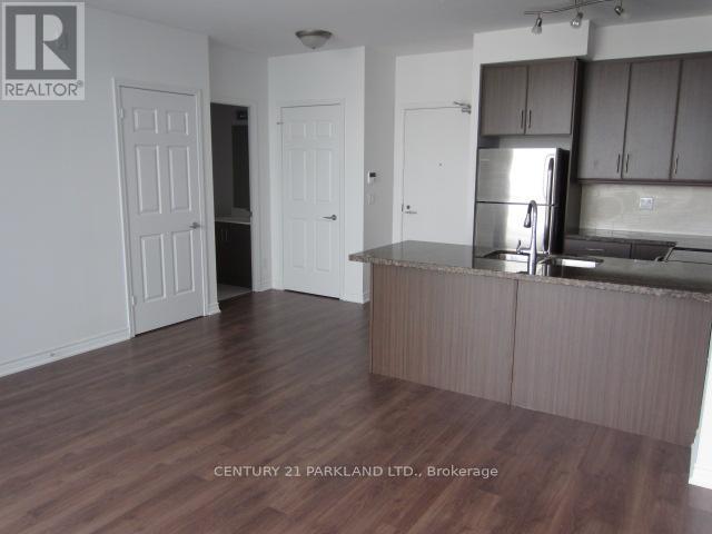 1116 - 15 James Finlay Way Property Photo 8