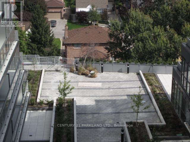 1116 - 15 James Finlay Way Property Photo 12