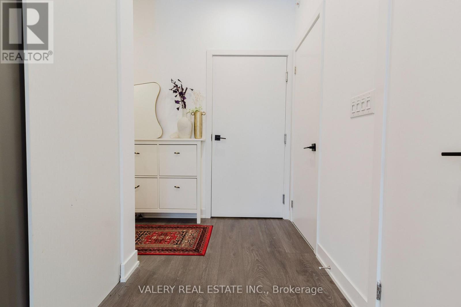 16 - 3492 Widdicombe Way Property Photo 13