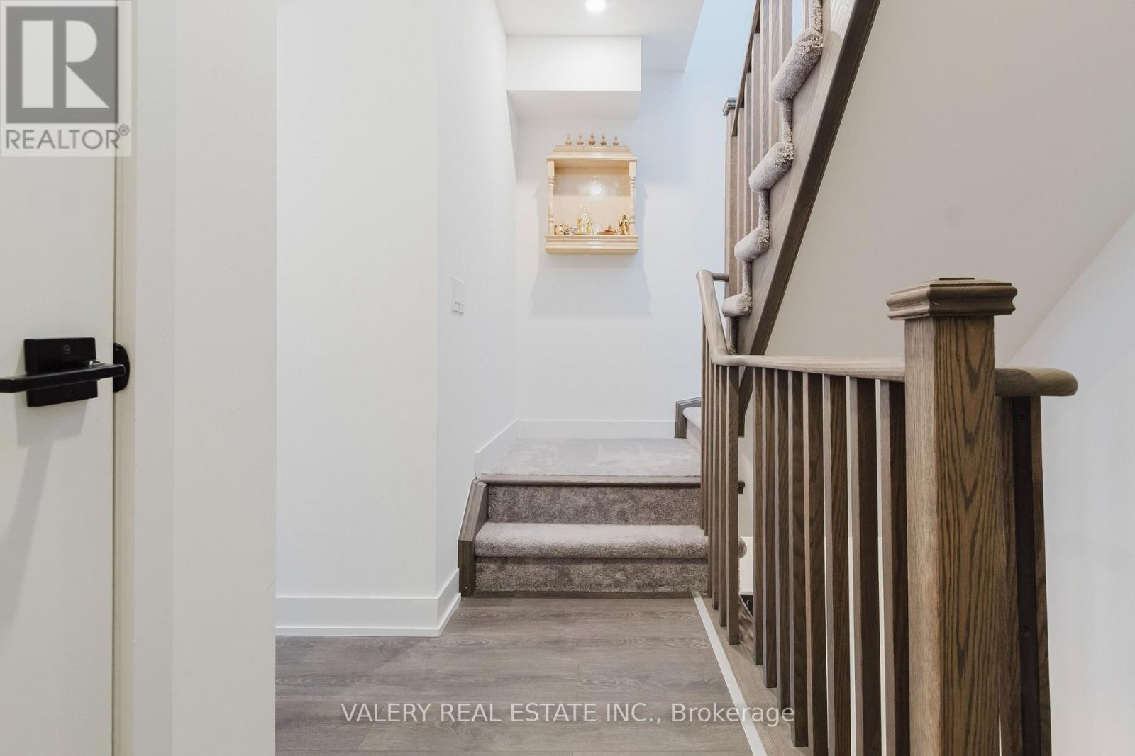 16 - 3492 Widdicombe Way Property Photo 17