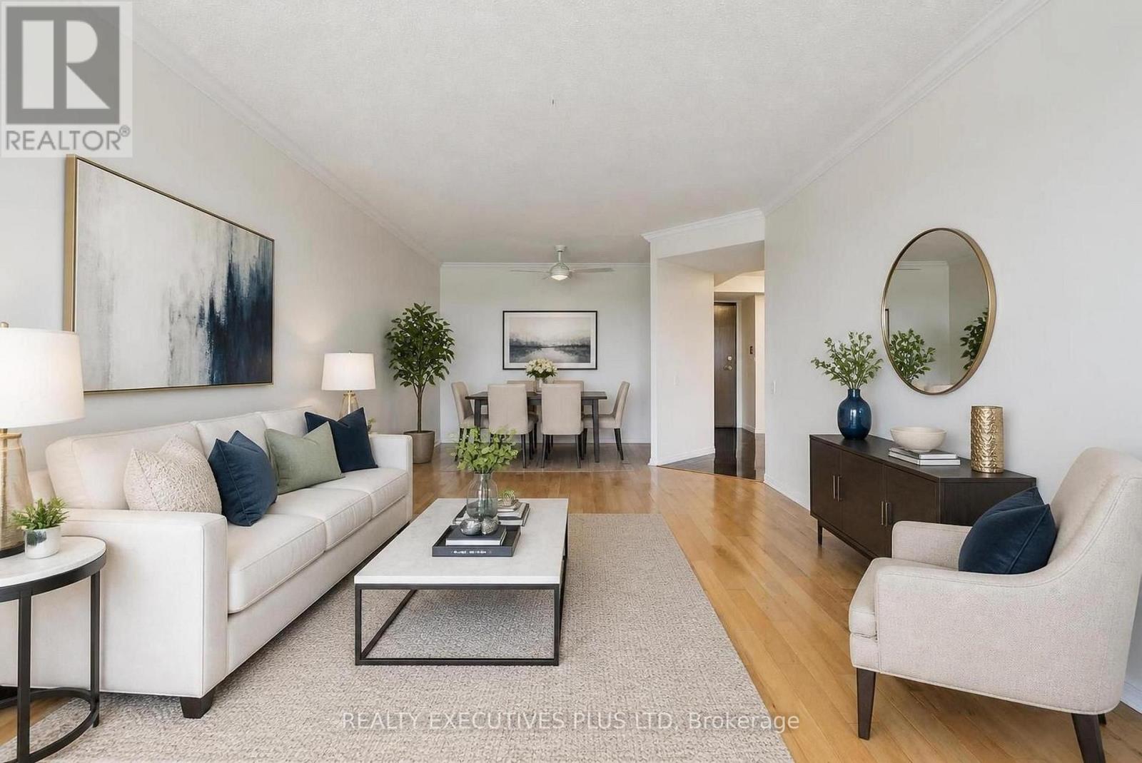 1401 - 1800 The Collegeway Way Property Photo 4